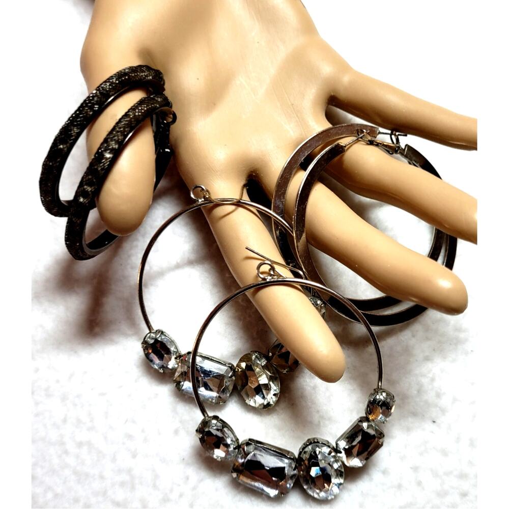 Hoops Earrings Lot 2-2.5" Rhinestones Silvertone Goldtone Y2K Streetwear Baddie - Picture 4 of 5